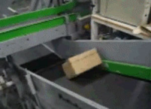 delivery,conveyor,package,perfect loop,loop,reactions,box,rolling,stuck,tumble,escalater