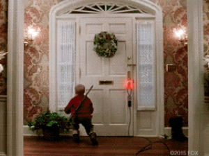 macaulay culkin,kevin mccallister,home alone,movies,90s,yes,home,alone