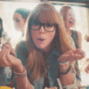 h,taylor swift,taylor swift hunt,read more,taylor swift icons
