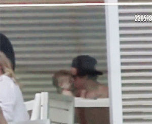 kms,harry styles,baby lux,crying,harry,so cute,aw,lux