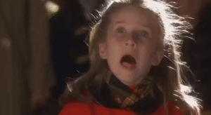 scared,screaming,miracle on 34th street,girl,christmas movies,yelling,1994