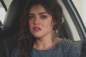lucy hale,reaction,sad,pretty little liars,upset,crying