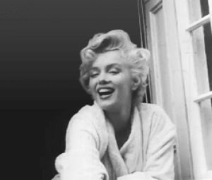 marilyn monroe,blowing kisses,black and white,wave,old,kisses,marilyn monroe blowing kisses