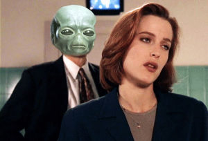 gillian anderson,the x files,scully,aliens,not the best but i had to get the idea off of my head