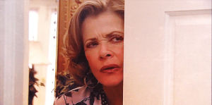 tumblr,please,arrested development,lucille bluth,privacy,gimme a sec