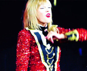 dancing,taylor swift,live,red,awkward,taylor,silly,swift,red tour,taylor swift dancing,red tour live,awkward taylor swift dancing,we are never ever getting back together,wanegbt,taylor swifts dancing