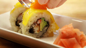 sushi,food,japan,jp,japanese food,om nom nom,asian food,volcano rolls,cr the japanesefoodchannel