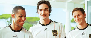 football,player,adidas,germany nt,nutella,roll eye,embrassment,mats hummels,carbonated,stupid technology