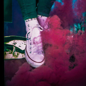 converse,pink,photography,smoke,made by you,chuck taylor,kate bones,art