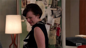 wtf,reactions,omg,scared,shocked,mad men,screaming,peggy olson,horrified,argh,what is happening,disturb
