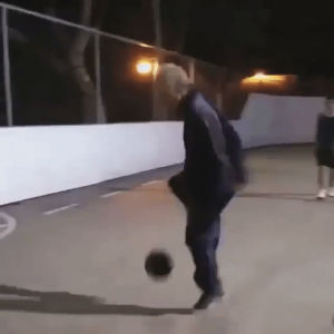 old,skills,man,ball