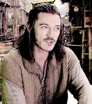 Luke Evans Addicted Gif Find On Gifer