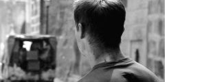 jeremy renner,turn around,black and white,mad,upset,ready,the bourne legacy,aaron cross,standing up