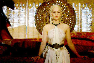 emilia clarke,daenerys targaryen,game of thrones
