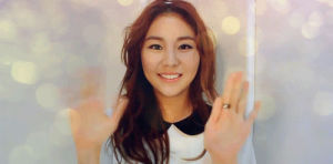 japanese,waving,uee,kpop,woman,smiling,welcome,after school,kpop roleplay,kim yujin
