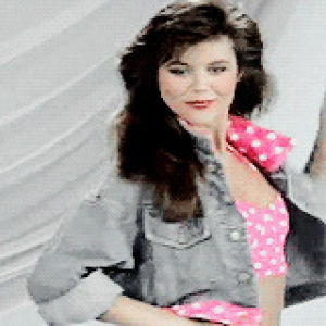 kelly kapowski,90s,saved by the bell,tv shows,sbtb,90s style,savedbythebell