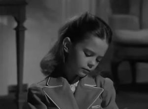 miracle on 34th street,classic film,natalie wood,christmas movies,side eye,1947,are you serious