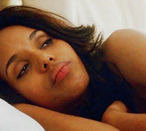 scandal,smallville girl,confused,bed,kerry washington,olivia pope,4x18