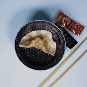 together,dumpling,soy sauce,dance,food,hungry,please,right,yum,now,delicious,bath,chinese,delivery,takeout,belong