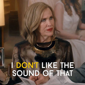 Moira rose pop GIF - Find on GIFER