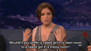 naked girl,celebrite,anna kendrick,messy room