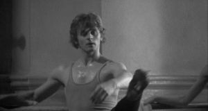 mikhail baryshnikov,orange record,dance,ballet,class,1977,girlgamers