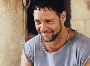 gladiator,russell crowe,movies,smiling,conversation,interaction,dear no one,this has probably been over d idgaf