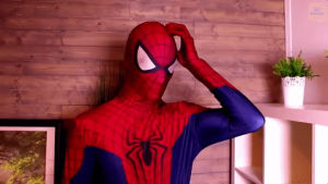 GIF webs tiaras frozen una aventura congelada spiderman - GIF animado en  GIFER