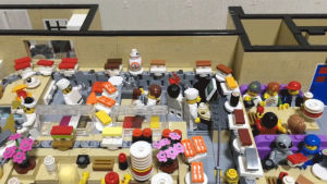 sushi,japan,has,bar,lego,diy,toys,working,belt,conveyor