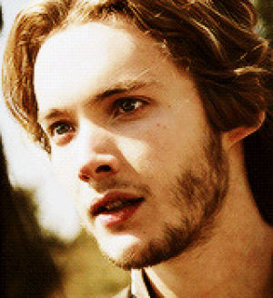 reign,toby regbo,francis,reign cw,i like that he already looks at her with adoring eyes,yes i kinda like your pretty face,yiez,i dont care what people say i ship him with mary