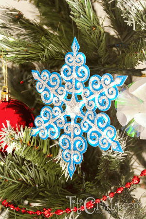 snowflake,christmas,tree,ornament,crafting,nook,glittered,tslowm