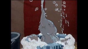 dumbo,bath,movie,disney,water,cool,wow,elephant,shower,bubble