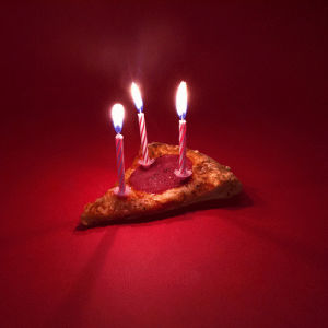 cake,feliz cumpleanos,bday,happybirthday,birthdaycake,foodporn,birthday wishes,candles,love,party,pizza,birthday,pizzaslice,pizzacake