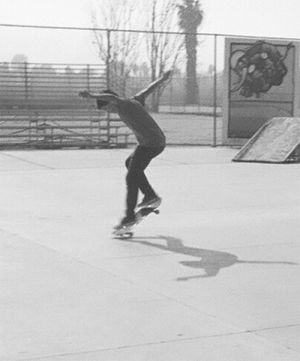 sports,black and white,skateboarding,televandalist,3d photography