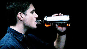 dean winchester,alcohol,supernatural,drinking