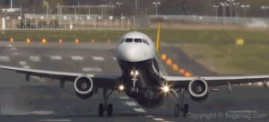 airplane,windy,shaky,taking off,land