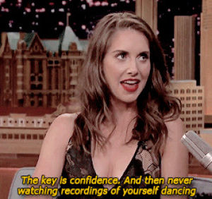 alison brie,interview,jimmy fallon,g,appearance,the tonight show starring jimmy fallon