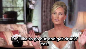 drinking,real housewives,sonja morgan,real housewives of new york,party,drink,drunk,rhony,real housewives of new york city,rhonyc