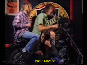 kurt cobain,nirvana,tv,music,90s,friends,live,rock,dark,indie,grunge,hipster,band,guitar,dave grohl,krist novoselic,funny moments,enterview,eeuu