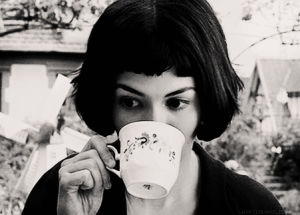 amelie,movie,cute,girl,black and white,drinking