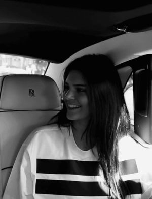 kendall jenner,suicidas,smile,beauty
