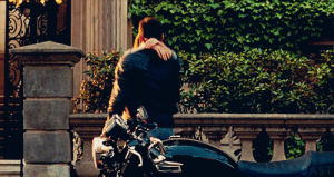love,cute,hug,moto bike,tres metros del sielo