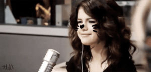 popular,cat,funny,black and white,dancing,smile,lol,fun,selena gomez,beautiful,kitten,kitty,balloons,kitty face,hd,hit the lights,hq