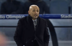 luciano spalletti,football,soccer,reactions,surprised,ugh,roma,calcio,as roma,disappointed,coaching,asroma,spalletti,frowning,allenatore