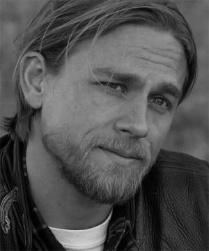 Charlie hunnam jax teller sons of anarchy GIF - Find on GIFER