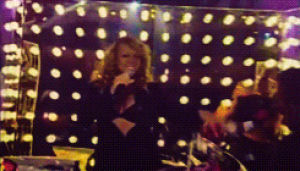 Dancing Thread Gif GIF azarenka page thread - animated GIF on GIFER