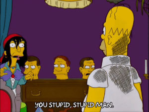 13x01,homer simpson,episode 1,shocked,season 13,watching,gypsy,lecture,ranting,telling off