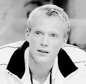 paul bettany,seriously,wimbledon,pb,not do this cute thing with your face,kthanksnbai,could you like,dualscar