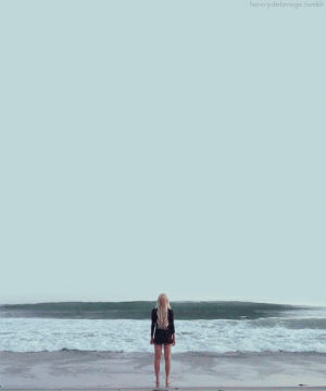 desert,blonde,girl,beach,ocean,sea,wave,ron pope