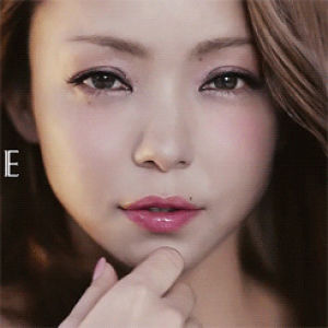 Cm Kose Namie Amuro Gif Find On Gifer